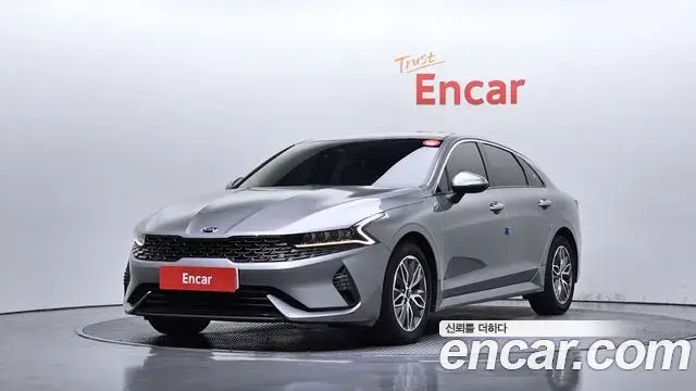 Kia K5 2021 — Фото 1/20
