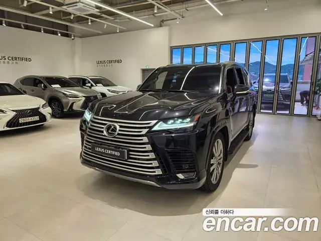 Lexus LX 2026 — Photo 1/17