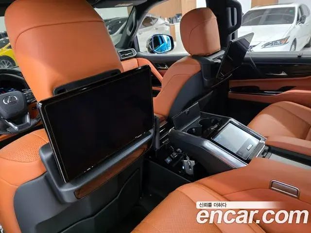 Lexus LX 2026 — Photo 17/17