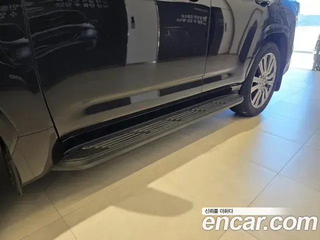 Lexus LX 2026 — Photo 12/17