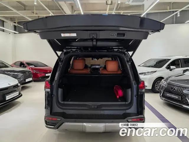 Lexus LX 2026 — Photo 13/17