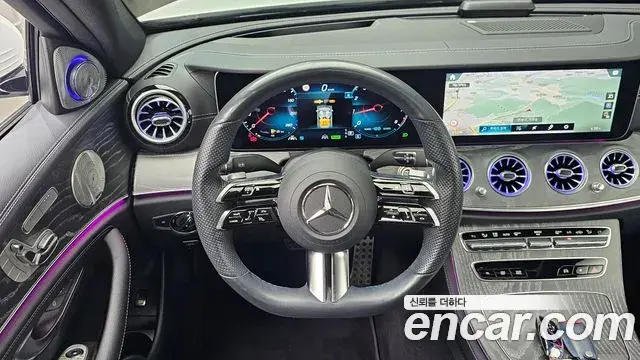 Mercedes-Benz E-Class 2022 — Şəkil 30/34