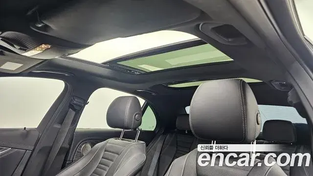 Mercedes-Benz E-Class 2022 — Şəkil 15/34
