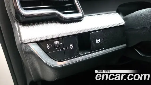 Kia Sportage 2021 — Фото 16/20