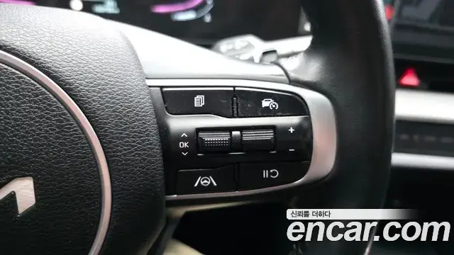 Kia Sportage 2021 — Фото 17/20