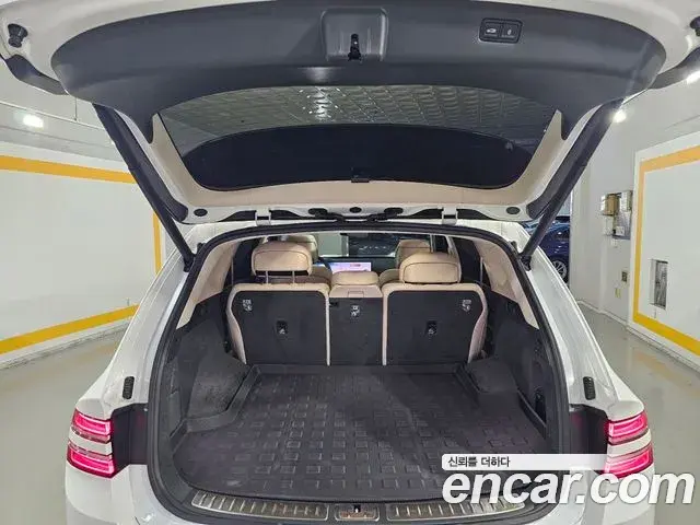 Genesis GV80 2023 — ფოტო 12/20