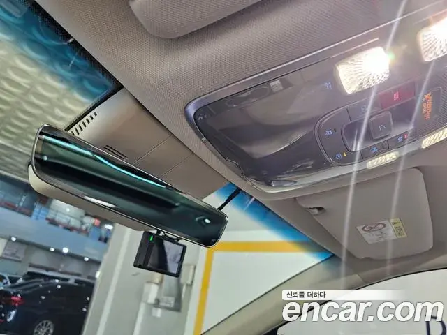 Genesis GV80 2023 — ფოტო 18/20