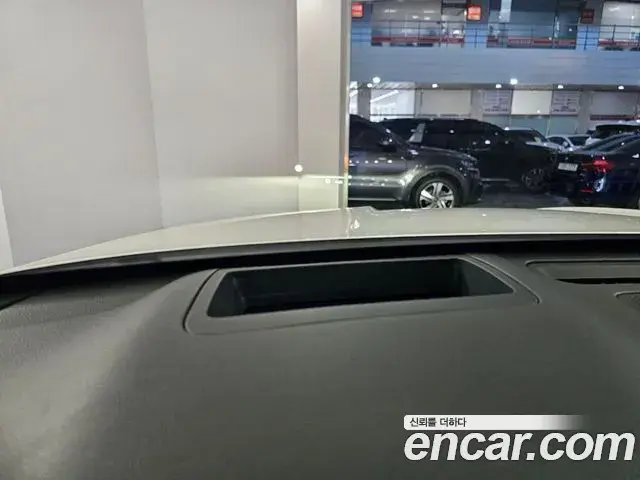 Genesis GV80 2023 — ფოტო 13/20