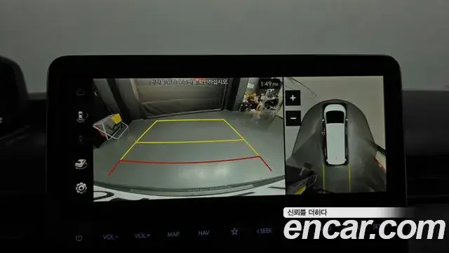 Hyundai Staria 2025 — Photo 12/20