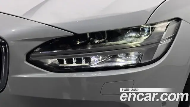 Volvo S90 2019 — Şəkil 4/39