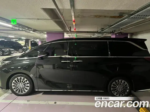 Lexus LM 2025 — Şəkil 6/8