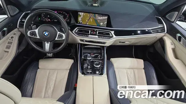 BMW X7 2020 — Фото 7/20