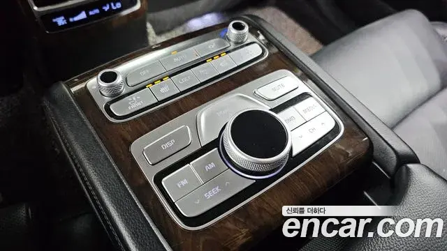 Kia The K9 2020 — Photo 16/20