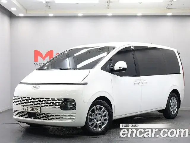 Hyundai Staria 2021 — Фото 9/20
