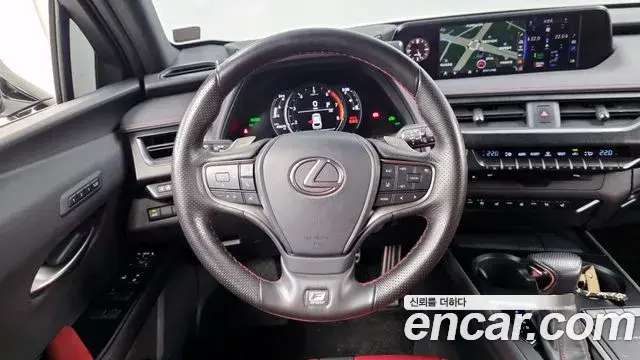 Lexus UX250h 2020 — ფოტო 3/32