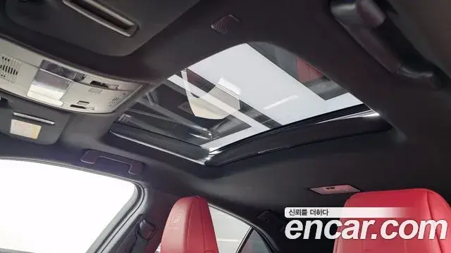 Lexus UX250h 2020 — ფოტო 19/32