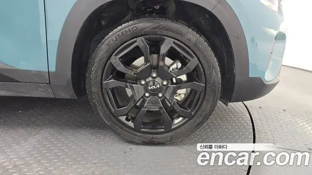 Kia Seltos 2023 — Photo 32/32