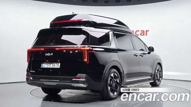 Kia Carnival 2024 — Фото 2/20