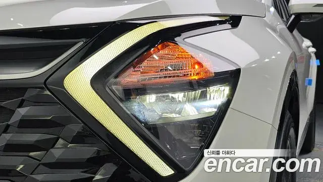 Kia Sportage 2022 — Photo 15/31