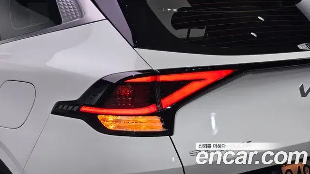 Kia Sportage 2022 — Photo 16/31