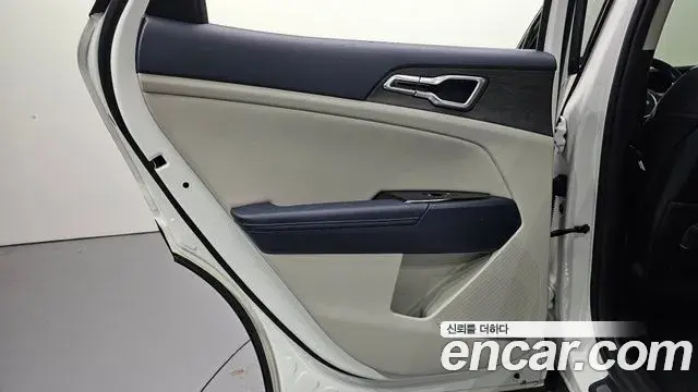 Kia Sportage 2022 — Photo 20/31