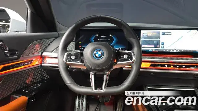 BMW i7 2024 — Şəkil 30/32