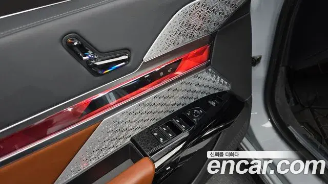 BMW i7 2024 — Şəkil 28/32