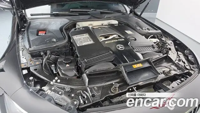 Mercedes-Benz AMG GT 2020 — Фото 6/20