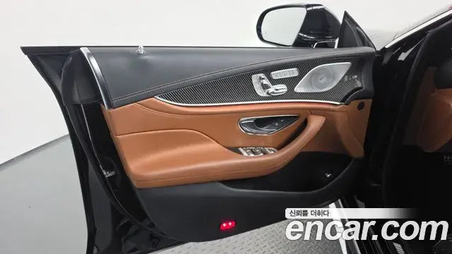 Mercedes-Benz AMG GT 2020 — Şəkil 4/36