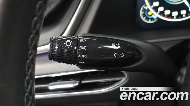 Hyundai Sonata Hybrid 2022 — Şəkil 16/31