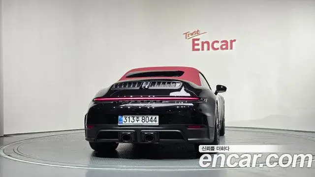 Porsche 911 2025 — Şəkil 13/30
