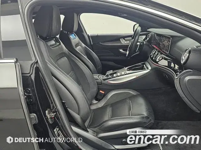 Mercedes-Benz AMG GT 2022 — Фото 8/20