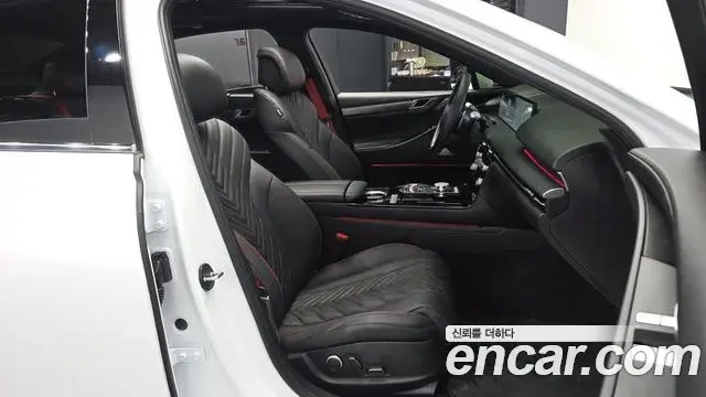 Genesis G80 2024 — ფოტო 18/20