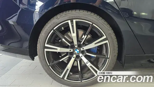 BMW 5 Series 2026 — Şəkil 22/32
