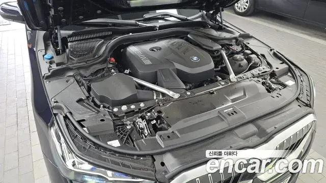 BMW 5 Series 2026 — Şəkil 31/32