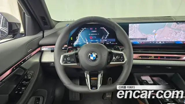 BMW 5 Series 2026 — Şəkil 14/32