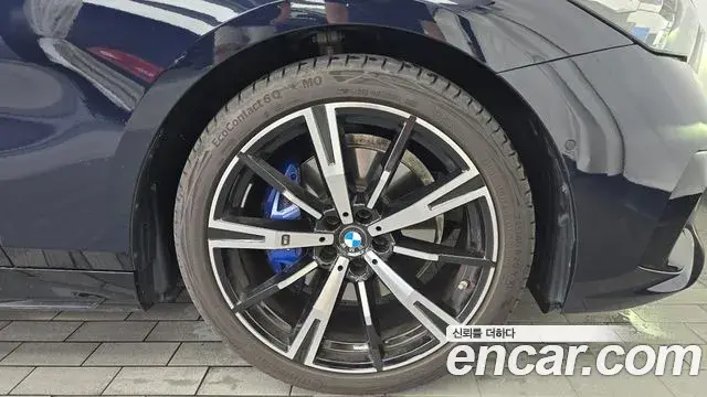 BMW 5 Series 2026 — Şəkil 15/32