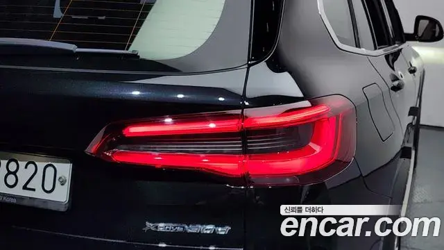 BMW X5 2019 — Şəkil 18/34