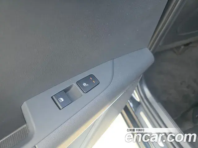 Kia Niro 2022 — Фото 7/20