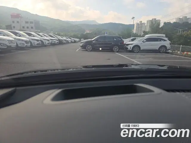 Kia Niro 2022 — Фото 19/20