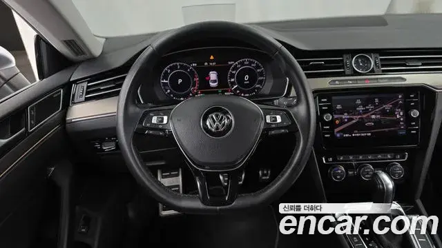 Volkswagen Arteon 2019 — Фото 13/20