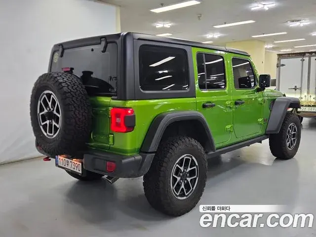 Jeep Wrangler 2025 — Photo 18/20
