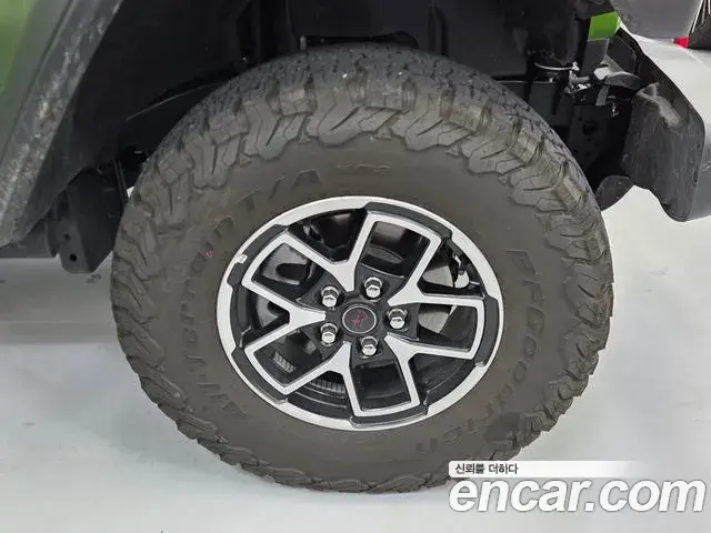 Jeep Wrangler 2025 — Photo 12/20