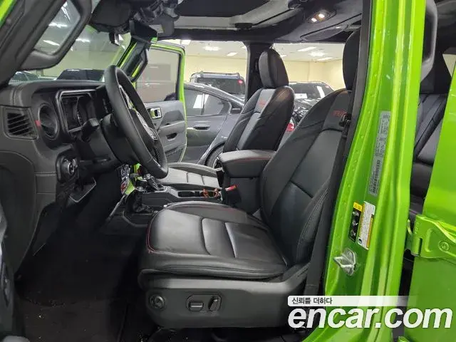 Jeep Wrangler 2025 — Photo 4/20