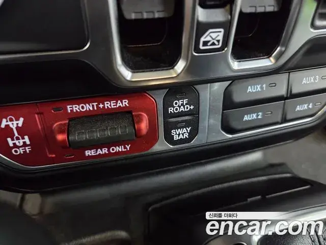 Jeep Wrangler 2025 — Photo 20/20