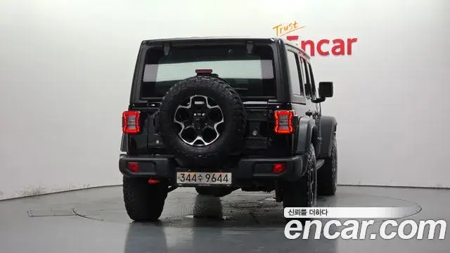 Jeep Wrangler 2020 — Фото 4/20