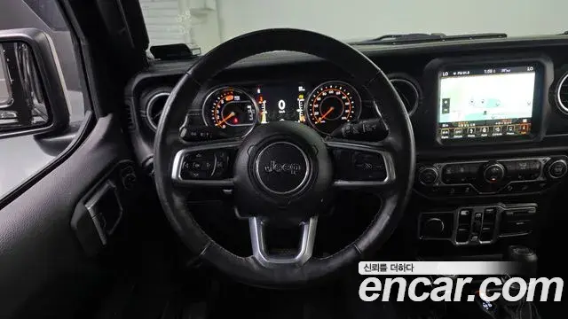 Jeep Wrangler 2018 — Фото 13/20