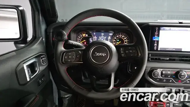 Jeep Wrangler 2024 — ფოტო 6/20