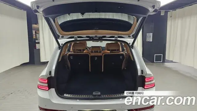 Genesis GV80 2021 — ფოტო 14/20