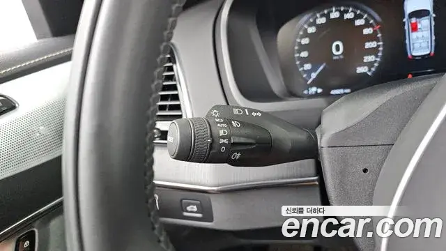 Volvo XC90 2021 — Şəkil 6/34